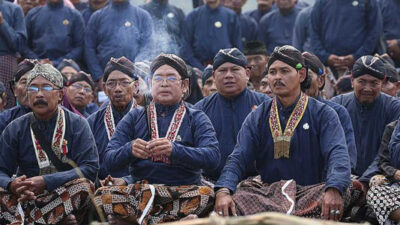Blangkon Yogyakarta: Sejarah, Jenis, Filosofi, dan Bedanya dengan Blangkon Solo