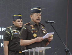 Jaksa Agung: Hati-hati Tangani Korupsi Kades, Mereka Gak Ngerti Pegang Uang