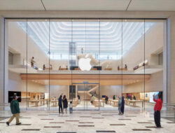 YouTuber David “Gadgetin” Komentari Pemblokiran iPhone 16 di Indonesia