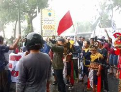 Gerakan “Wong Solo Adili Jokowi” Gelar Aksi Demonstrasi di Solo