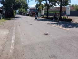 Jelang Lebaran Idul Fitri 1446 H, Kondisi Jalan Nasional di Pacitan Memprihatinkan