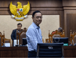 “Persidangan Korupsi Impor Gula: Susy Herawaty Sebut Nama Enggartiasto Lukita dalam Kasus Tom Lembong”