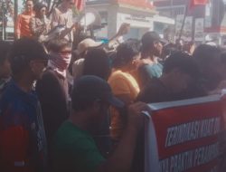 “Kontroversi Perampasan Tanah Mekarsari: Massa Macan Tutul Tuntut Keadilan di Kantor Gubernur Sumsel”