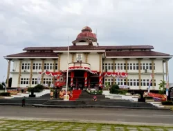 “Pajak Bocor di Pangkalpinang: Rp1,3 Miliar Raib, Garong Bercokol di Balik Meja Kekuasaan”