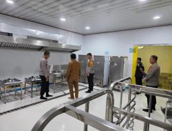 “Program Gizi Polri Tuai Polemik: DPR Soroti Serobotan Distribusi, Masyarakat Ketakutan”