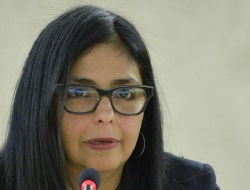 “Ketegangan Venezuela-AS, Dialog Diplomatik Mengemuka di Tengah Tekanan Militer”