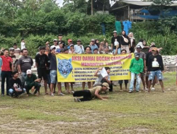 “Warga Tolak Koperasi Merah Putih di Lapangan Desa”