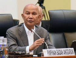 “Impor 150 Ribu Pikap: Desa Dibantu, Industri Dikorbankan?”