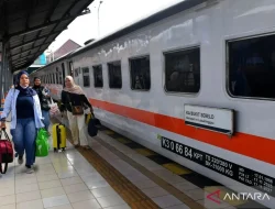 “Tiket Lebaran Meledak! 81 Ribu Kursi KA Palembang Ludes”