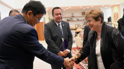 “Indonesia Tolak Bantuan IMF, Klaim Kekuatan Fiskal Hadapi Badai Ekonomi Global”